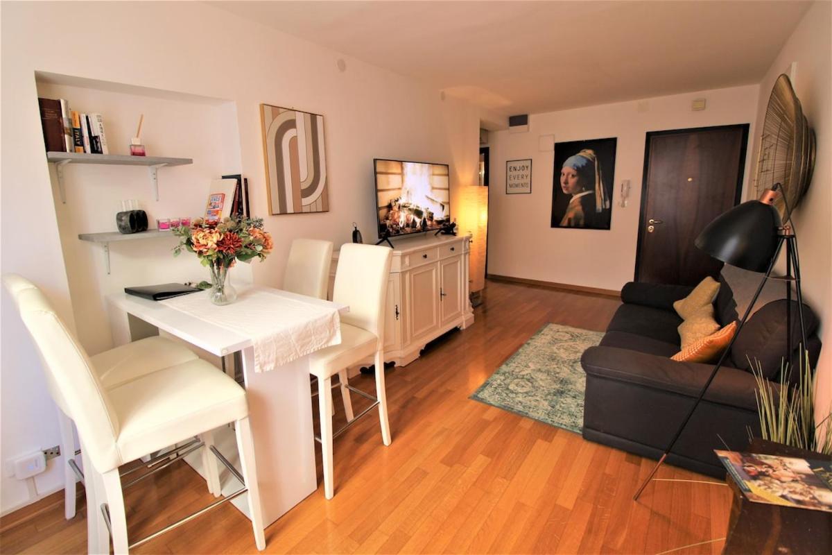 Charming Canal View San Marco Apartamento *