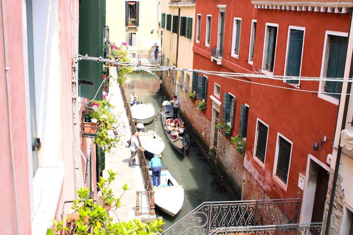 Charming Canal View San Marco Venecia